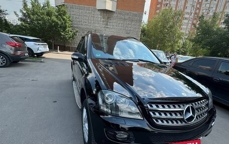 Mercedes-Benz M-Класс, 2008 год, 1 690 000 рублей, 4 фотография