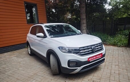 Volkswagen T-Cross I, 2019 год, 1 749 000 рублей, 3 фотография