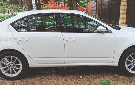 Skoda Octavia, 2018 год, 1 300 000 рублей, 8 фотография