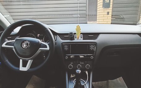 Skoda Octavia, 2018 год, 1 300 000 рублей, 14 фотография
