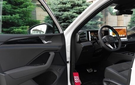 Volkswagen Tiguan, 2026 год, 4 350 000 рублей, 17 фотография