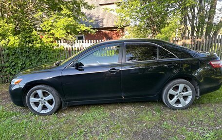 Toyota Camry, 2007 год, 990 000 рублей, 2 фотография
