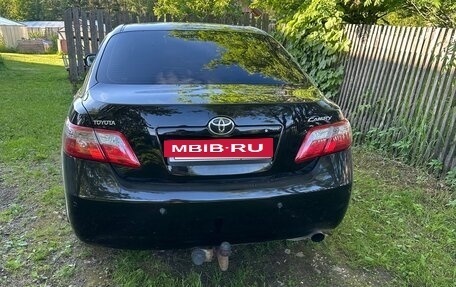 Toyota Camry, 2007 год, 990 000 рублей, 8 фотография