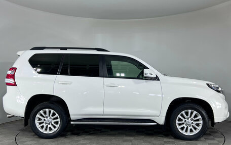 Toyota Land Cruiser Prado 150 рестайлинг 2, 2015 год, 3 497 000 рублей, 7 фотография