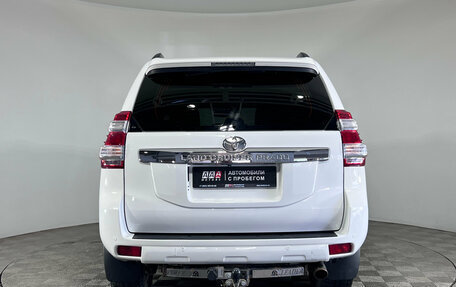 Toyota Land Cruiser Prado 150 рестайлинг 2, 2015 год, 3 497 000 рублей, 5 фотография