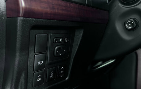 Toyota Land Cruiser Prado 150 рестайлинг 2, 2015 год, 3 497 000 рублей, 18 фотография