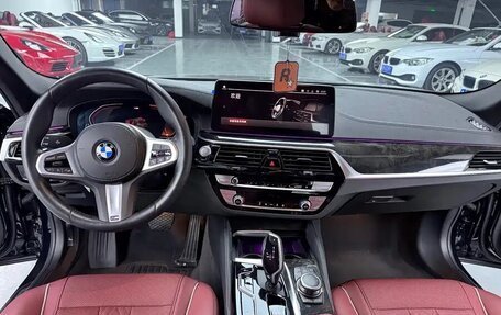 BMW 5 серия, 2022 год, 3 795 000 рублей, 7 фотография