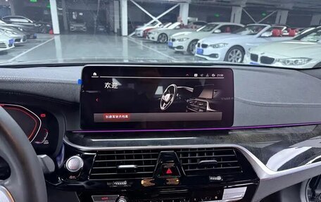 BMW 5 серия, 2022 год, 3 795 000 рублей, 8 фотография