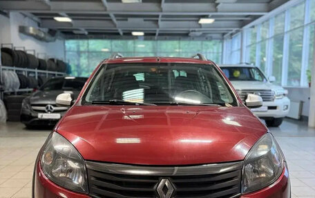 Renault Sandero I, 2014 год, 889 000 рублей, 2 фотография