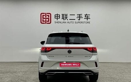 Volkswagen T-Roc I, 2023 год, 1 426 000 рублей, 5 фотография