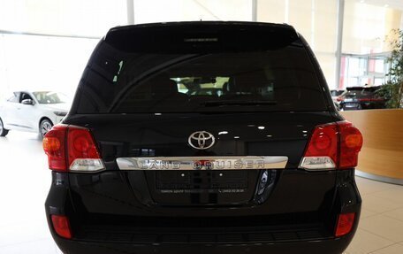 Toyota Land Cruiser 200, 2013 год, 4 975 000 рублей, 6 фотография