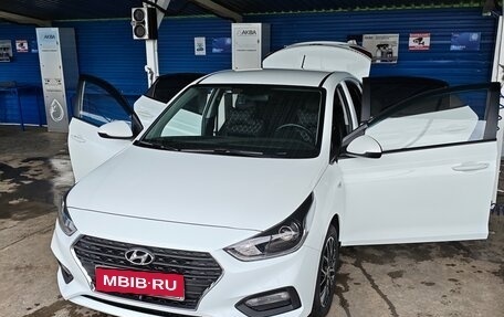 Hyundai Solaris II рестайлинг, 2019 год, 1 620 000 рублей, 1 фотография
