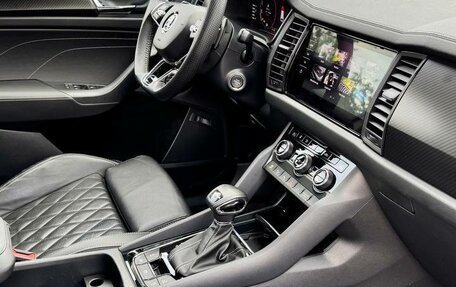 Skoda Kodiaq I, 2022 год, 2 800 000 рублей, 7 фотография