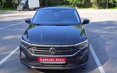 Volkswagen Polo VI (EU Market), 2022 год, 1 980 000 рублей, 8 фотография