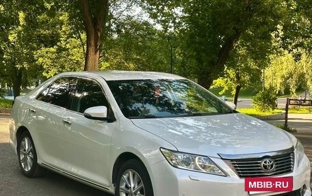 Toyota Camry, 2014 год, 1 595 000 рублей, 6 фотография