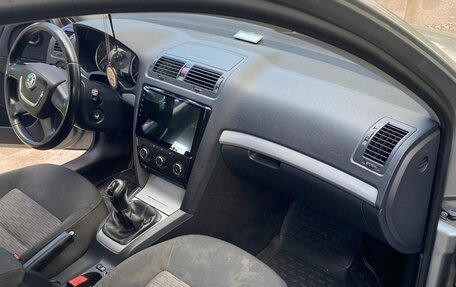 Skoda Octavia, 2012 год, 780 000 рублей, 11 фотография