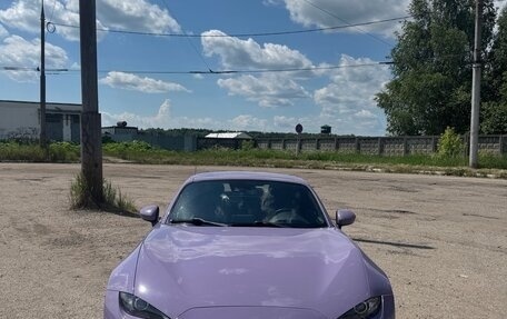 Mazda MX-5, 2017 год, 1 990 000 рублей, 2 фотография