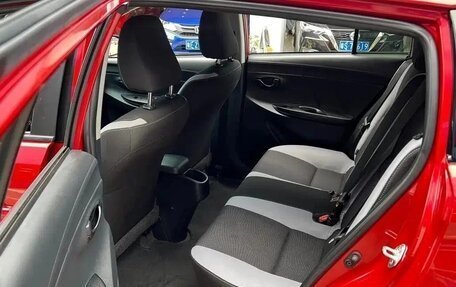 Toyota Yaris XP150 рестайлинг, 2022 год, 1 525 000 рублей, 10 фотография
