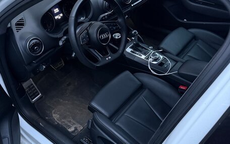 Audi A3, 2018 год, 1 900 000 рублей, 11 фотография