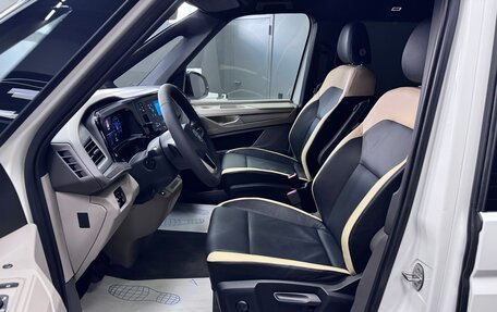 Volkswagen Multivan, 2021 год, 4 650 000 рублей, 17 фотография