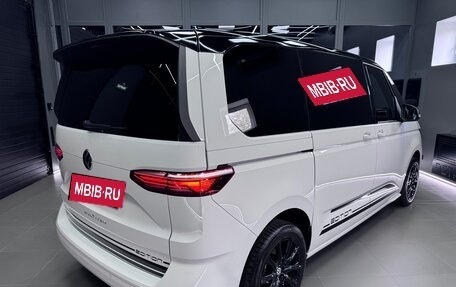 Volkswagen Multivan, 2021 год, 4 650 000 рублей, 9 фотография
