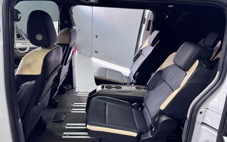 Volkswagen Multivan, 2021 год, 4 650 000 рублей, 20 фотография