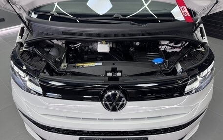 Volkswagen Multivan, 2021 год, 4 650 000 рублей, 32 фотография