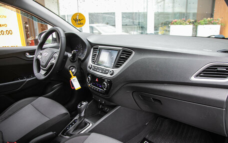 Hyundai Solaris II рестайлинг, 2018 год, 1 198 000 рублей, 20 фотография