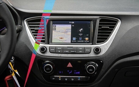 Hyundai Solaris II рестайлинг, 2018 год, 1 198 000 рублей, 17 фотография