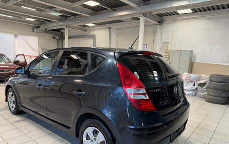 Hyundai i30 I, 2010 год, 699 000 рублей, 4 фотография
