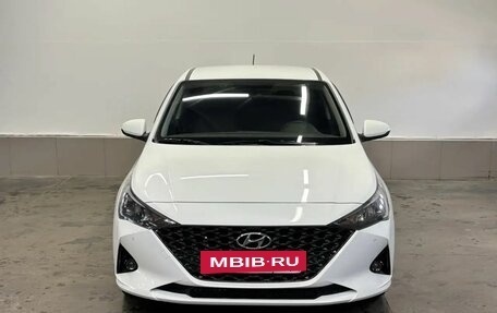 Hyundai Solaris II рестайлинг, 2020 год, 1 699 000 рублей, 4 фотография