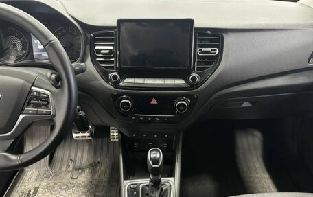 Hyundai Solaris II рестайлинг, 2020 год, 1 699 000 рублей, 9 фотография