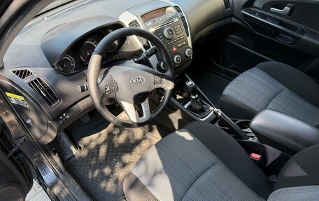 KIA cee'd I рестайлинг, 2010 год, 630 000 рублей, 13 фотография