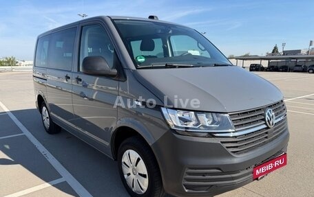 Volkswagen Transporter T6 рестайлинг, 2022 год, 3 910 080 рублей, 5 фотография