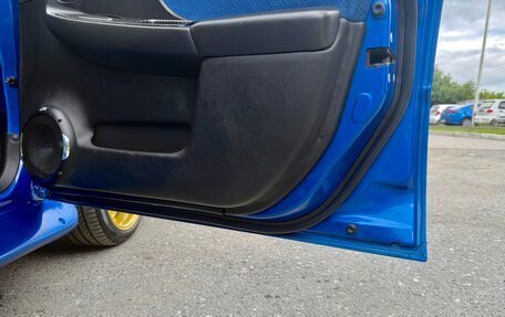 Subaru Impreza WRX III рестайлинг, 2002 год, 1 300 000 рублей, 27 фотография
