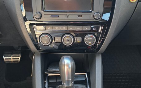 Volkswagen Jetta VI, 2018 год, 2 200 000 рублей, 17 фотография