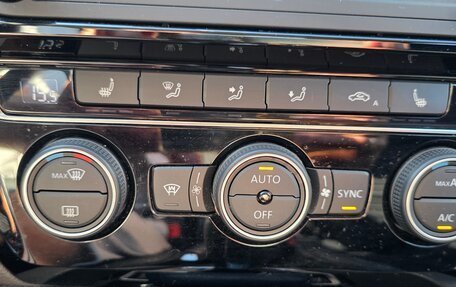 Volkswagen Jetta VI, 2018 год, 2 200 000 рублей, 20 фотография