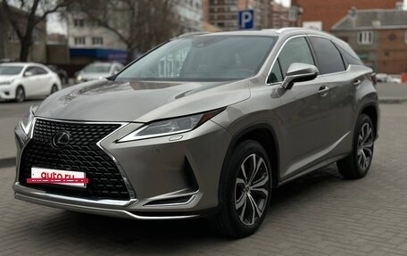 Lexus RX IV рестайлинг, 2020 год, 5 800 000 рублей, 4 фотография