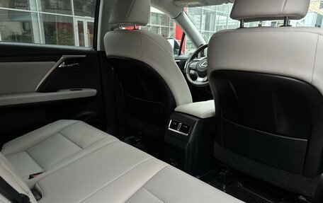 Lexus RX IV рестайлинг, 2020 год, 5 800 000 рублей, 11 фотография