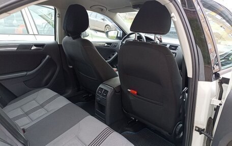 Volkswagen Jetta VI, 2017 год, 1 300 000 рублей, 7 фотография