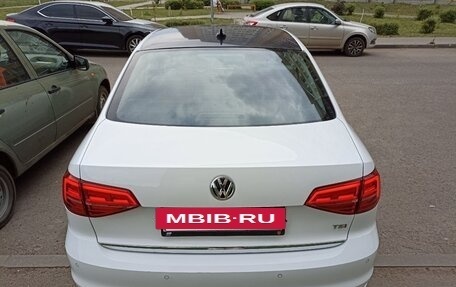 Volkswagen Jetta VI, 2017 год, 1 300 000 рублей, 3 фотография