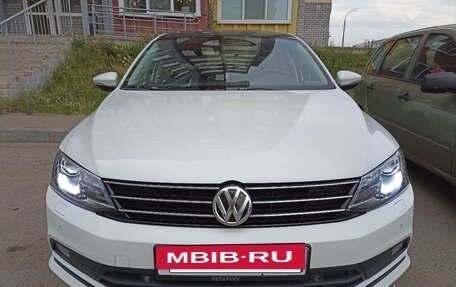 Volkswagen Jetta VI, 2017 год, 1 300 000 рублей, 4 фотография