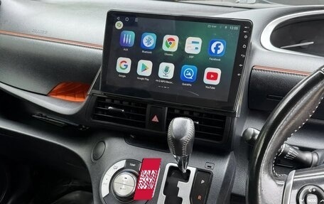 Toyota Sienta II, 2021 год, 1 850 000 рублей, 4 фотография