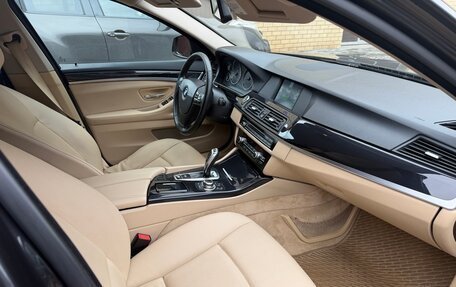 BMW 5 серия, 2011 год, 1 690 000 рублей, 12 фотография