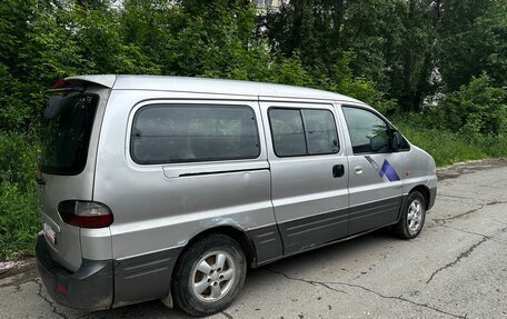Hyundai Starex I рестайлинг, 2005 год, 380 000 рублей, 4 фотография