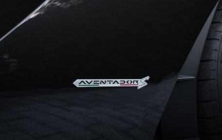 Lamborghini Aventador I рестайлинг, 2018 год, 44 000 000 рублей, 5 фотография