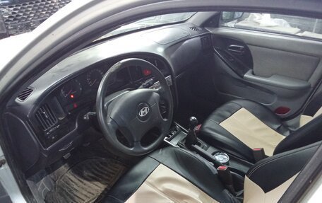 Hyundai Elantra III, 2004 год, 100 000 рублей, 4 фотография