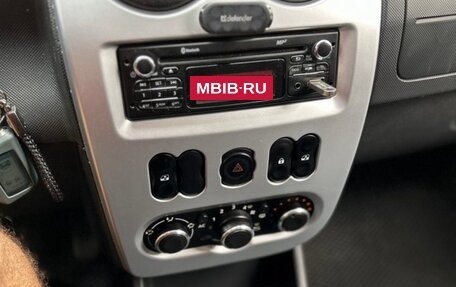 Renault Sandero I, 2013 год, 600 000 рублей, 4 фотография