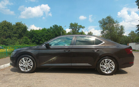 Skoda Superb III рестайлинг, 2015 год, 1 600 000 рублей, 7 фотография