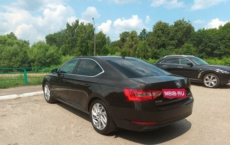 Skoda Superb III рестайлинг, 2015 год, 1 600 000 рублей, 6 фотография